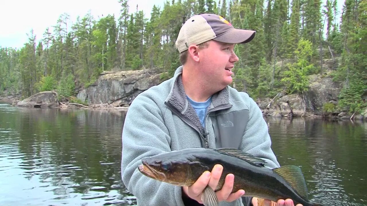 MidWest Outdoors TV Show #1590 - Ontario Walleye at Thunderhook Fly-Ins