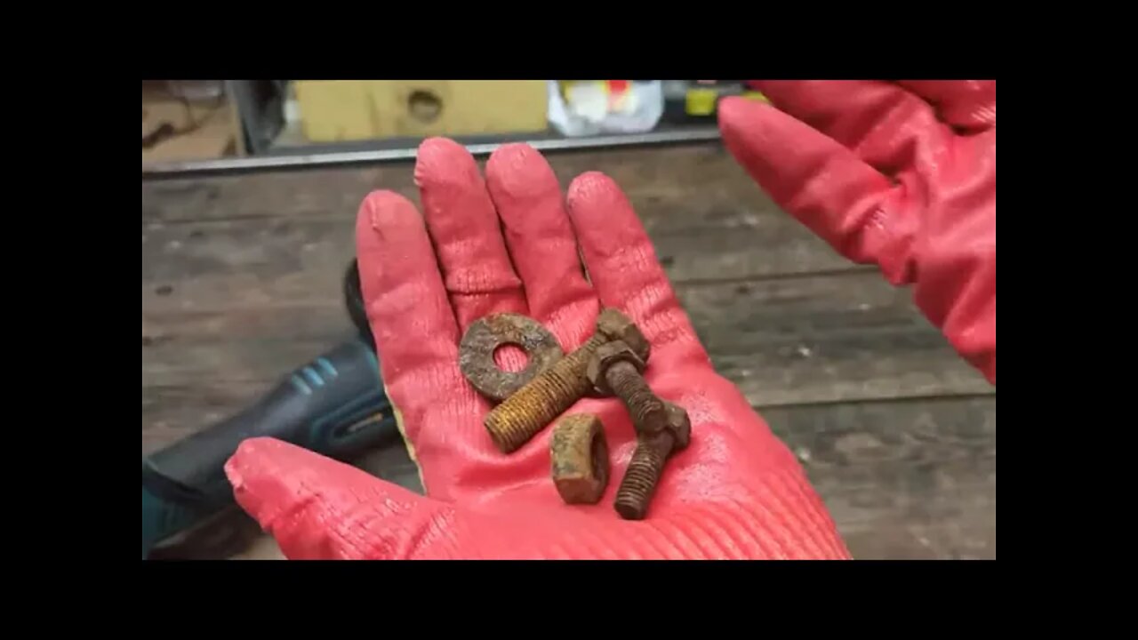How to clean the parts.