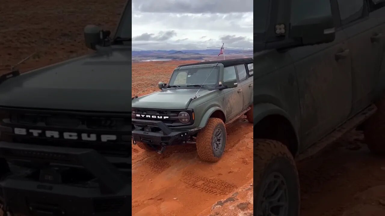 Best shot ever! #ford #fordbronco #bronco #offroad #girl #shorts #buckleupbuttercuptv #cowgitl