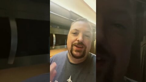 People Cutting Their Fingernails Wrong?