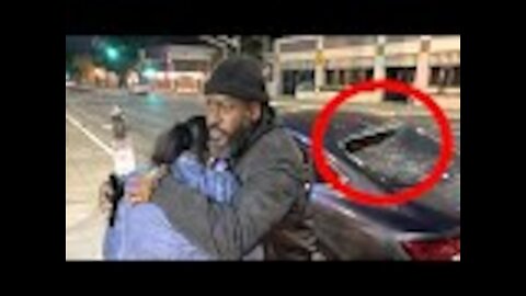 Single Mom Cries When Her Car Gets Vandalized While Peacefully Protesting Then Man Hands Her A Check