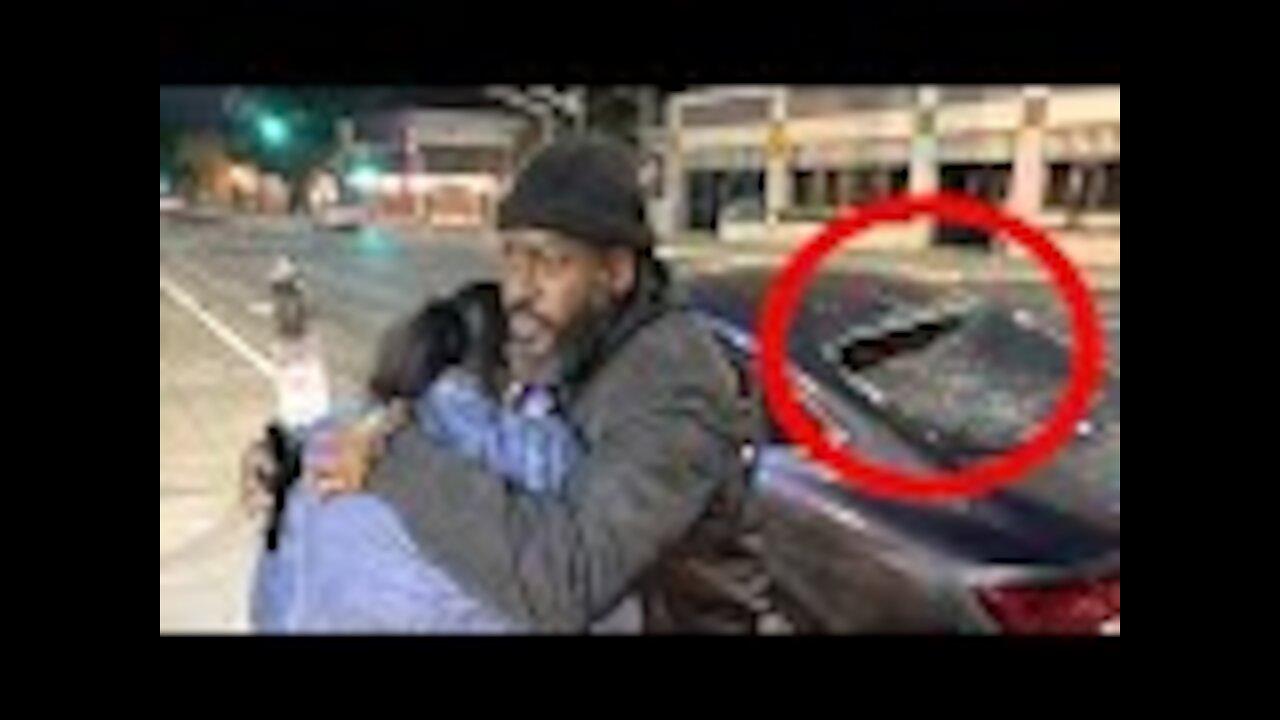 Single Mom Cries When Her Car Gets Vandalized While Peacefully Protesting Then Man Hands Her A Check