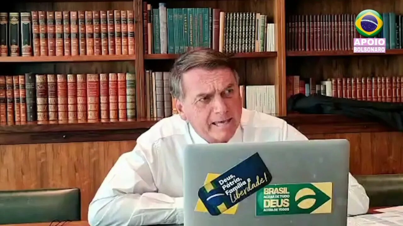 Bolsonaro dá resposta FORTE e AT4CA autores de "carta pela democracia"