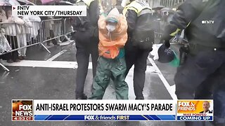 Pro-Hamas Protesters Get Dragged Off NYC Thanksgiving Day Parade Route