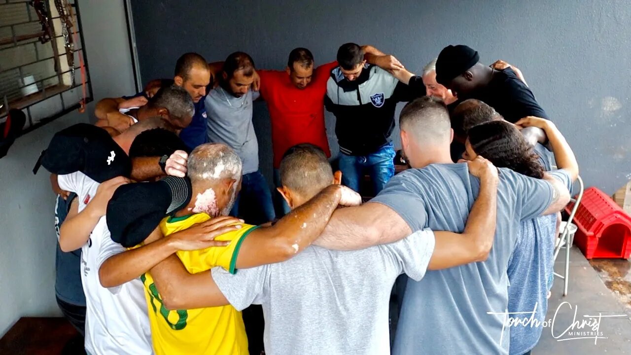 An outpouring of God's love at a halfway house in Brazil | Torch of Christ Ministries