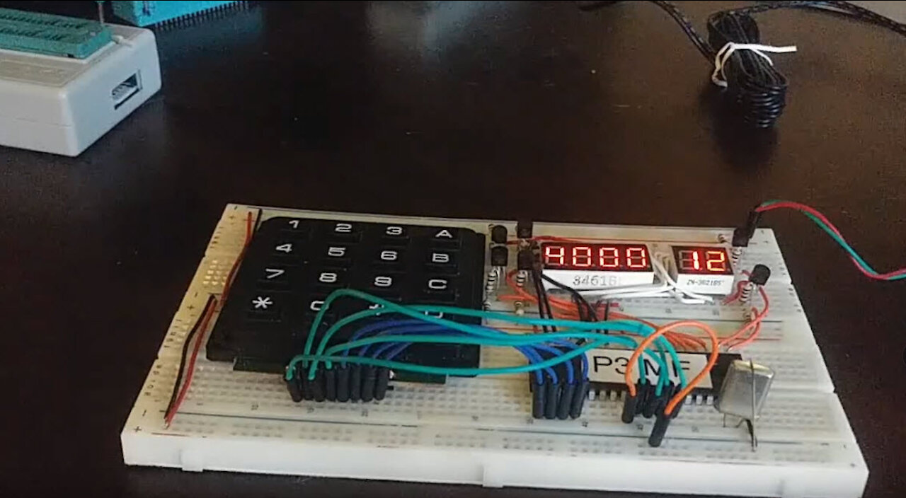 80C51 microprocessor Keypad integration and Multiplexing 6 - 7 Segment Displays.