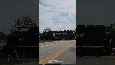 Florida East Coast Railway Local at South Daytona Fl. Apr. 14 2023 #railfanrob #rrmrailvideos