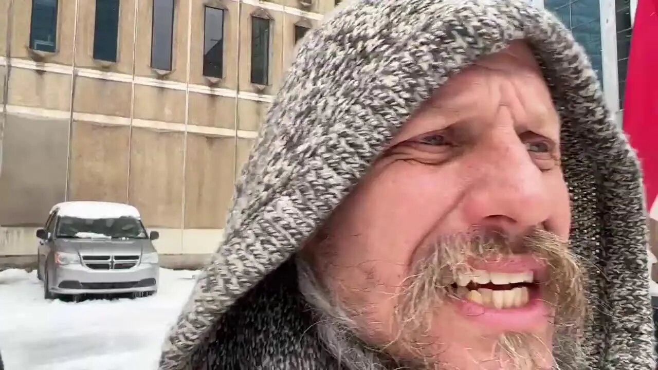 LIVE 🔴 Police Moving in On Protestors - Freedom Convoy 2022 - Emergency Act - Sat feb 19 2022