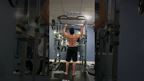 Overhead press 135lbs/61kg