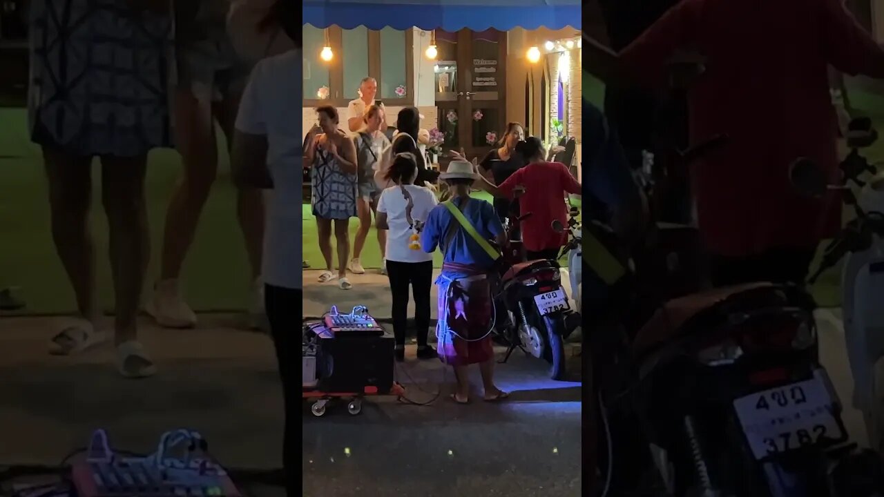 Amazing Walking Street Guitarist In Thailand