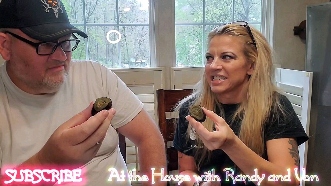 1000 Year Old Duck Egg (Puke Warning)