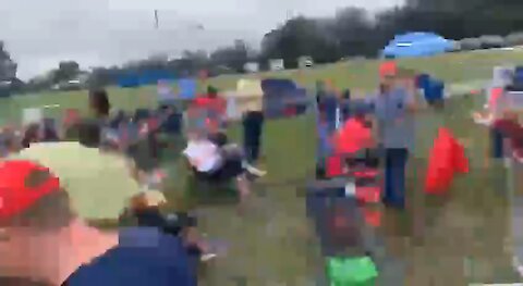 The line for Trump rally Alabama 8/21/21