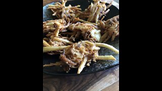 Super Crunchy and Crispy Potato Onion Fries