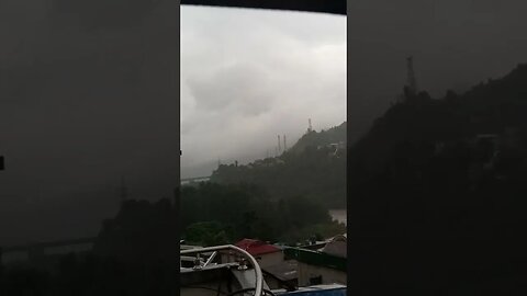 heavy rain at muzaffarabad Azad Kashmir