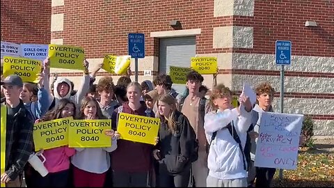 HS students in Loudoun County, VA demand restoration of one sex locker and bathrooms