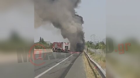 Φωτιά σε φορτηγό έξω από τη Βέροια