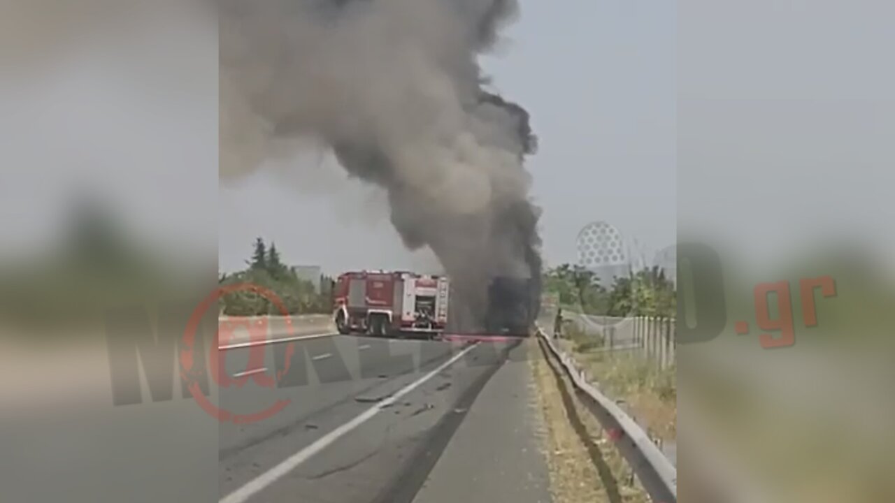 Φωτιά σε φορτηγό έξω από τη Βέροια