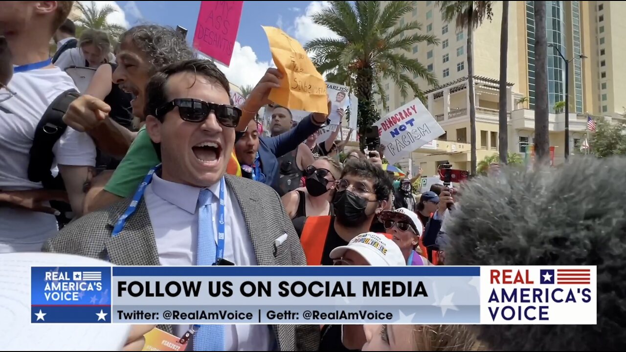 Primetime 99 Alex Stein Heckles Leftist Protestors Outside of #SAS2022