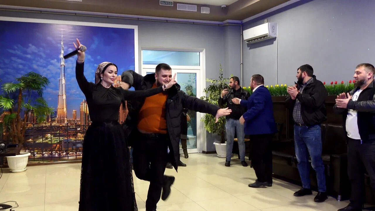 Зажигательная Чеченская песня. Шовда Дамаева Дагна веза - 2023.