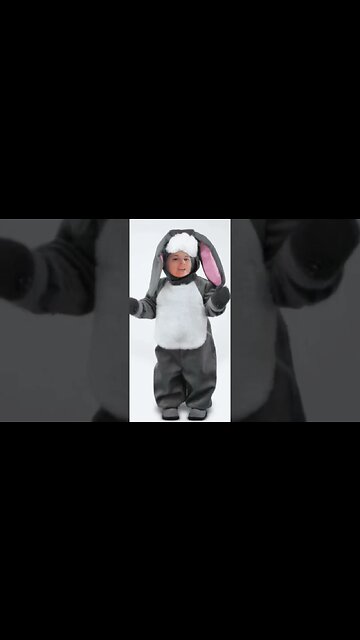 Homestead Tessie | Dancing Like A Bunny | maybe she is a bunny?