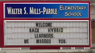 Students return back to school in Anne Arundel County