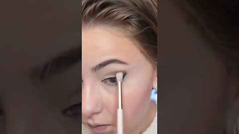 how to blend choppy eyeshadow #shorts #makeup #howto