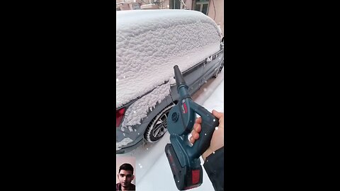 Winter Hack Easy way to remove snow from the Car