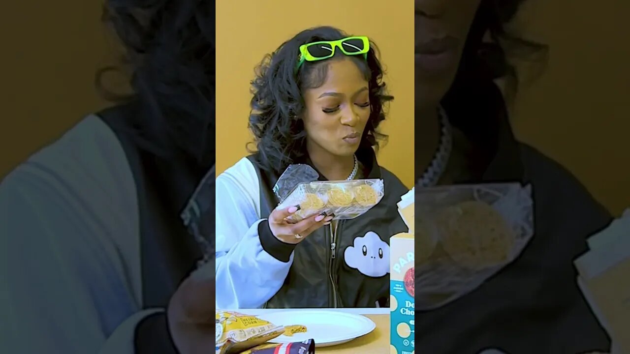 #dessdior doesn’t like the taste of those cookies 🍪 🤣😂🤣💀