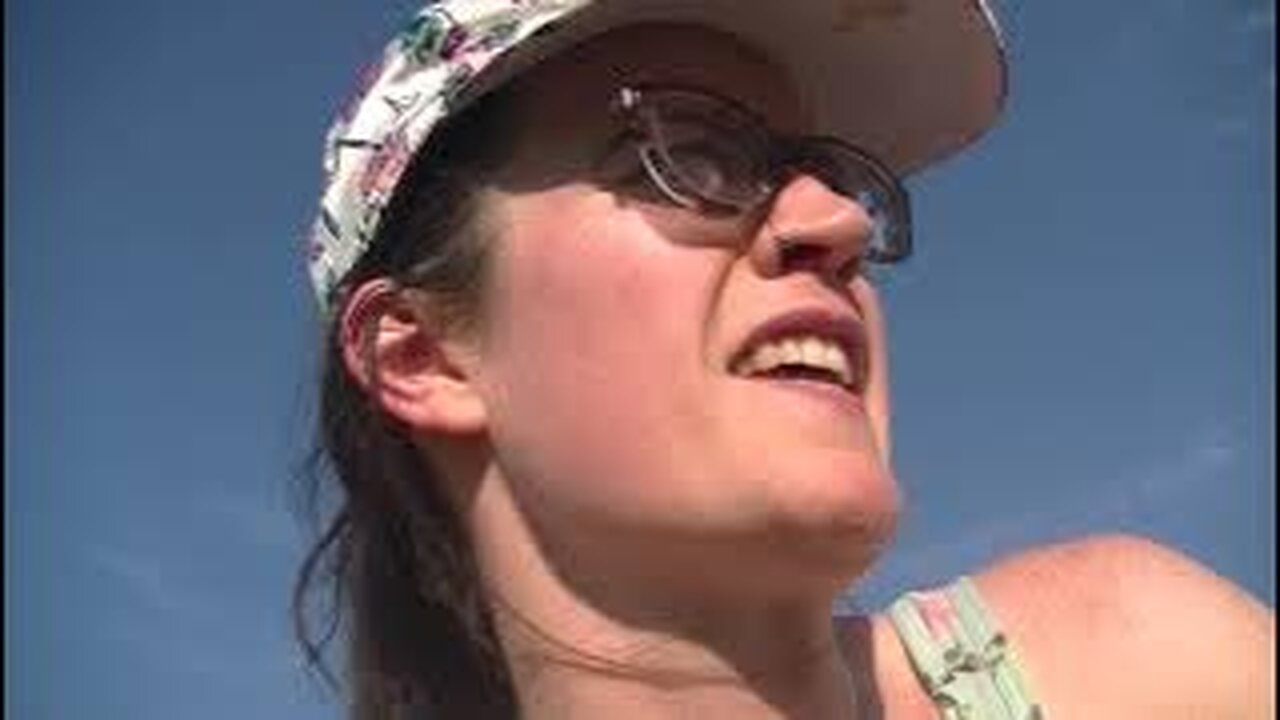 life is a lot like throwing up, you just gotta do it *watch ag eat grapefruit!