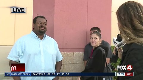 Shoppers take advantage of Black Friday deals in Southwest Florida