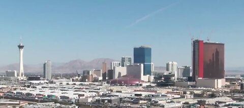 Re-Viva Las Vegas: Flying over the Las Vegas Strip in Chopper 13