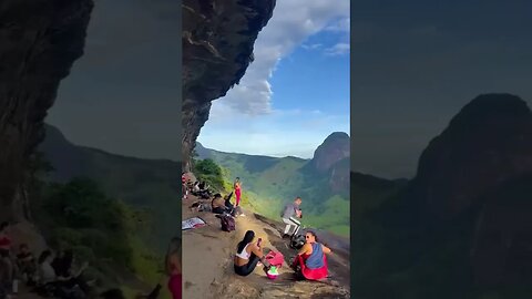 Pedra da ☠️ caveira