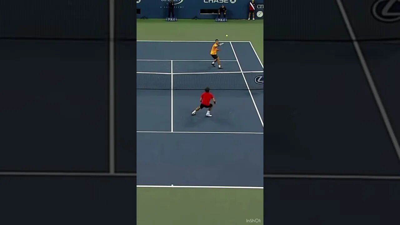 Roger Federer UNREAL Shot!! 🤯 #tennis #shorts