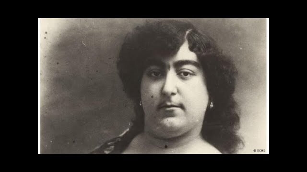 A story of Princess Qajar with Mustache: Men killed themselves for her!!