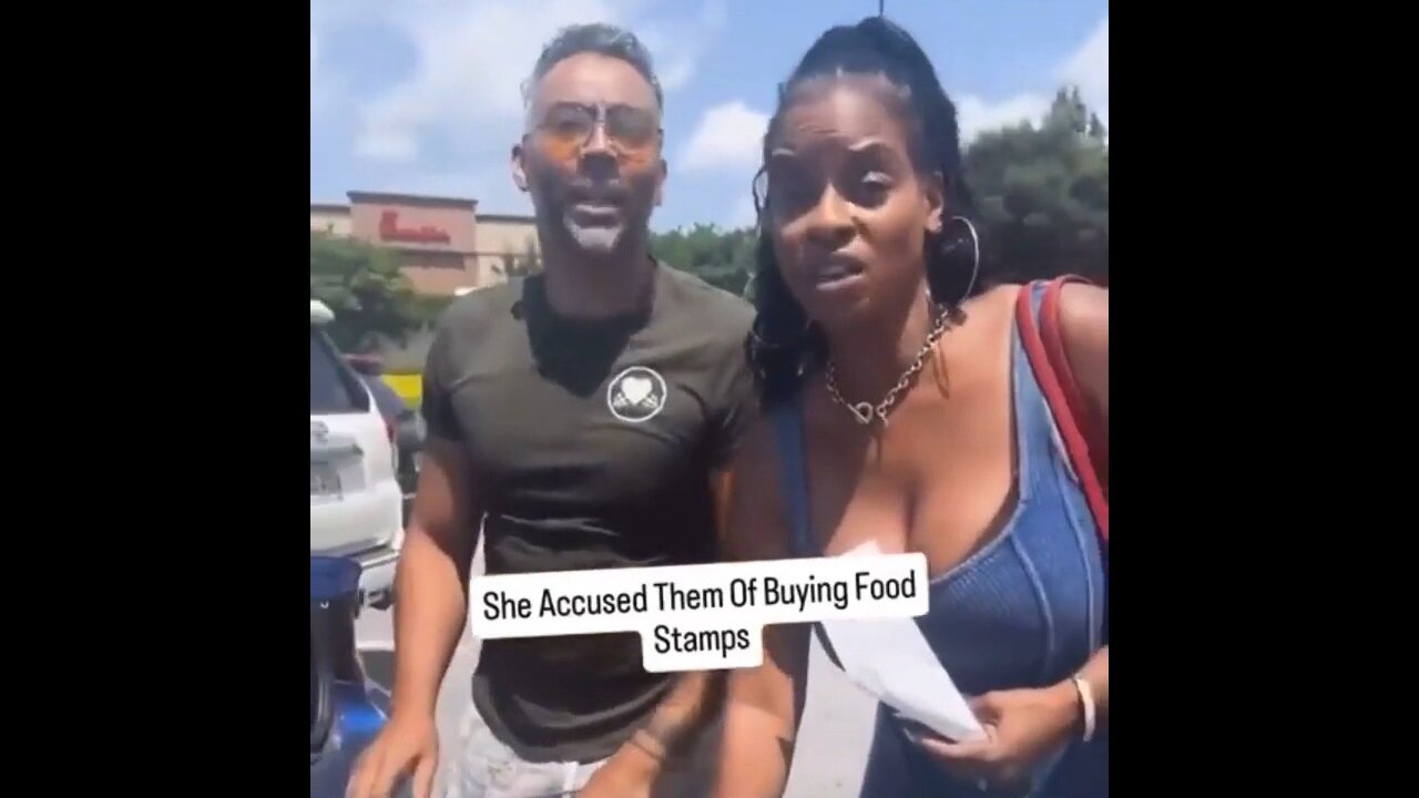 Woman Gets Into A Heated Argument With Two Black People Over Food Stamps