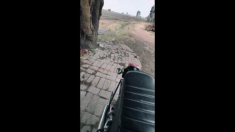 Indian motovlogger Bike Royal Enfield bullet standard rider