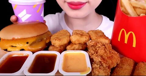 ASMR MCDONALDS BTS MEAL *TRIPLE CHEESEBURGER, FRIES, CHICKEN NUGGETS, CHEESE STICK