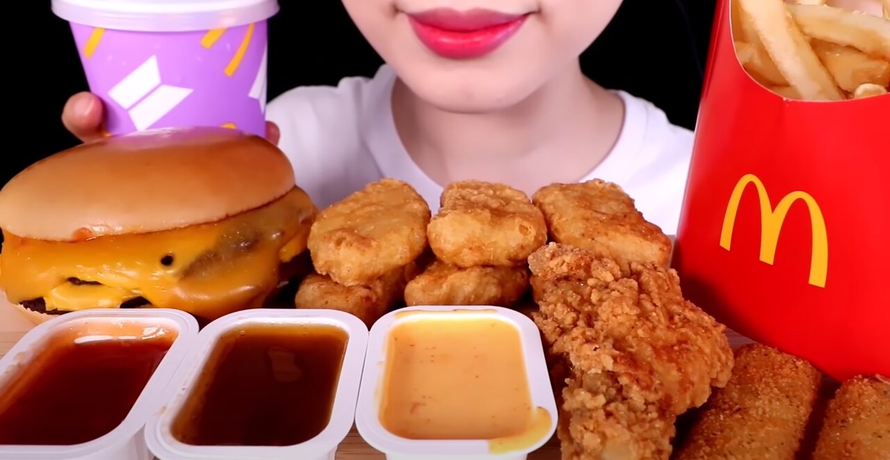 ASMR MCDONALDS BTS MEAL *TRIPLE CHEESEBURGER, FRIES, CHICKEN NUGGETS, CHEESE STICK