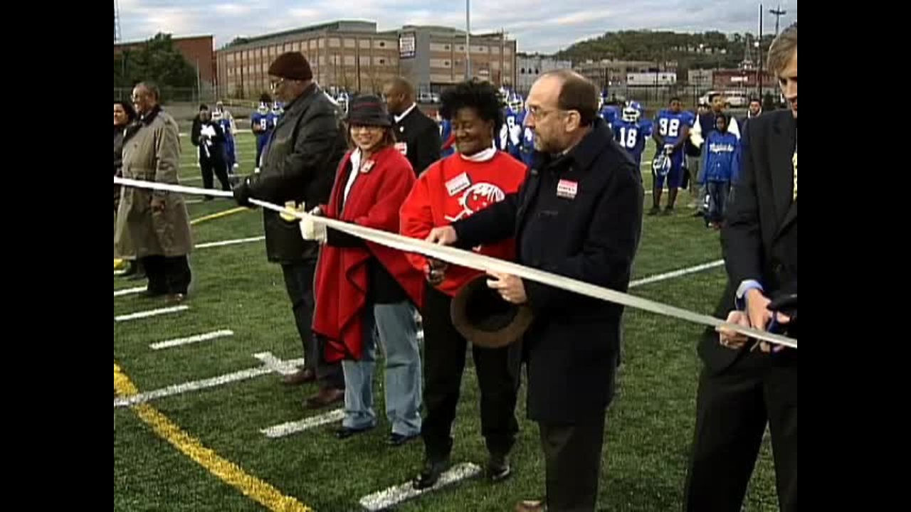 Stargel Stadium is dedicated in 2004