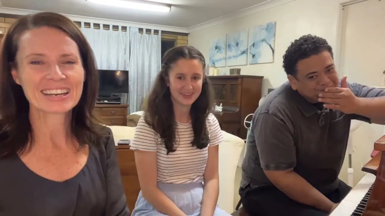 Sabbath Singalong #154 | Sandra Entermann, Phoebe Entermann & Ma'a Togipau