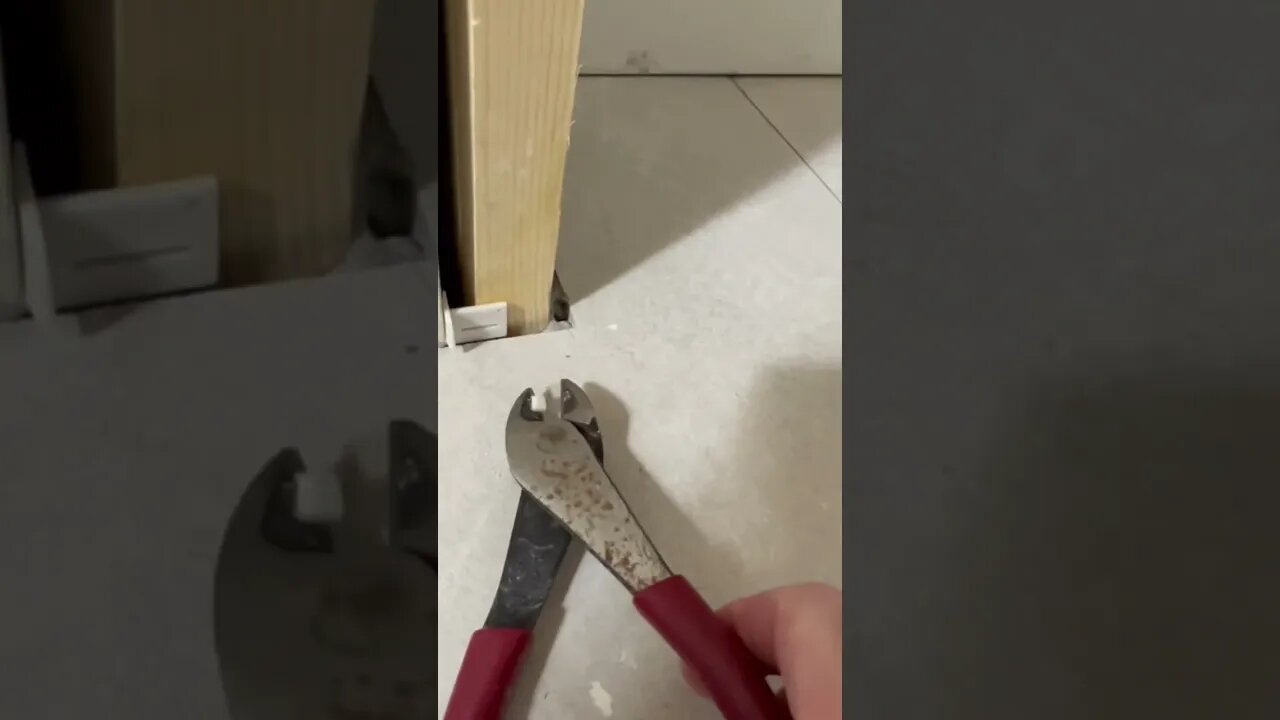 Pocket door bottom guide