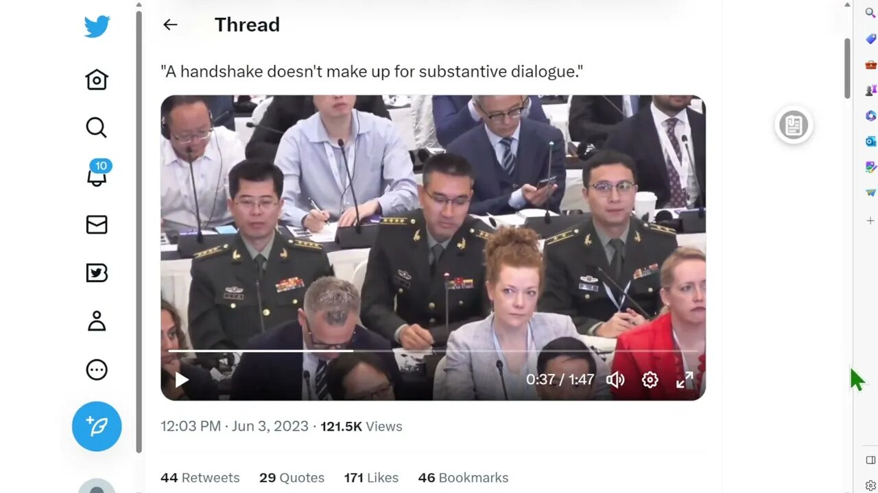 觀眾中的一名中國軍人在問答環節問了一個問題，得到了一個標準答案，或者奧斯丁事實上不明白這個問題。