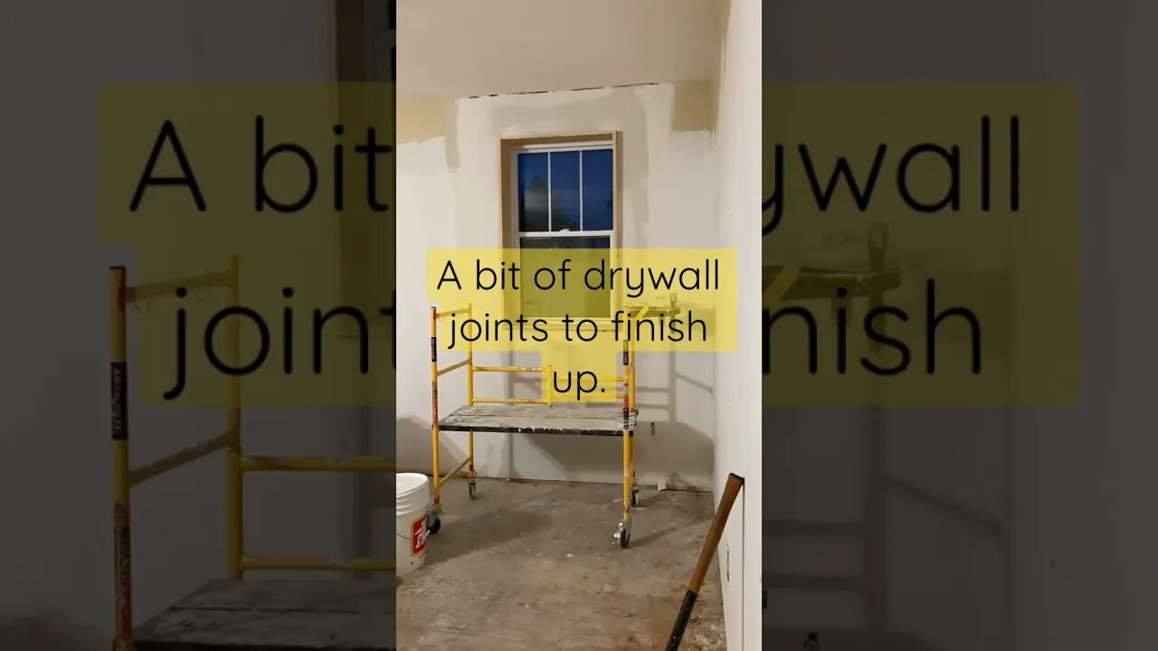 Drywall tips ππΌπ₯π€ Scrapping and sanding the high points of the skim coat.
