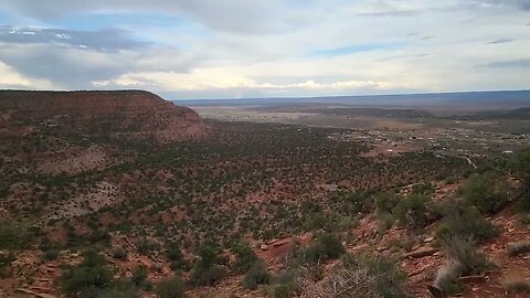 Hiking the Mansard Great Diverse Trail in Utah