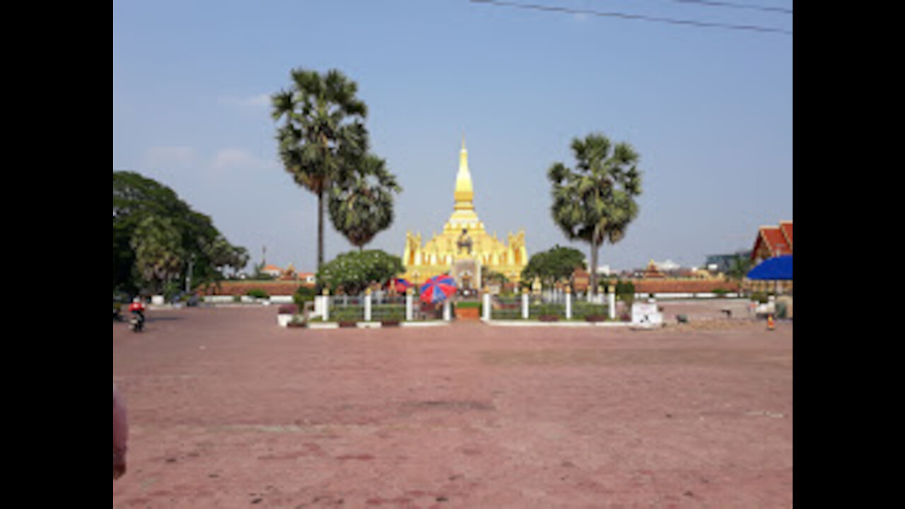 Laos border crossing