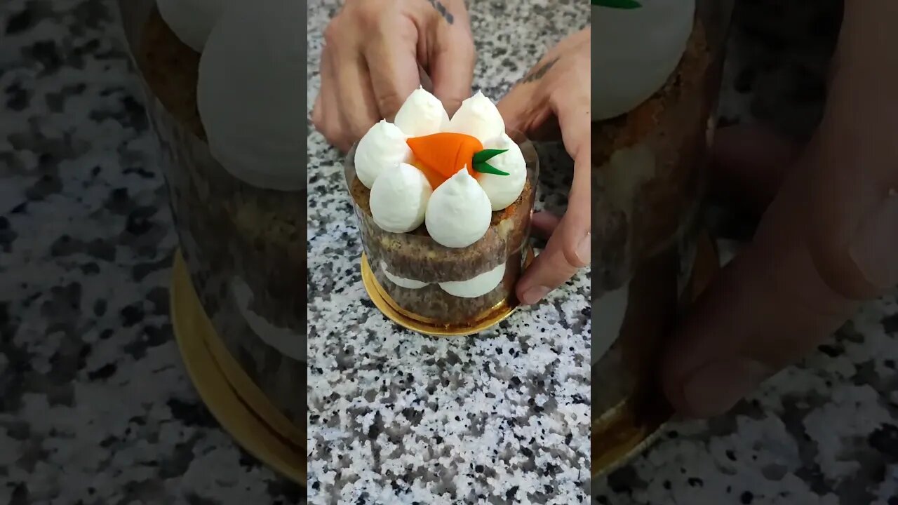 Perfect using plastic acetate #shortsviral #satisfying #ideas #yummy #carrotcake