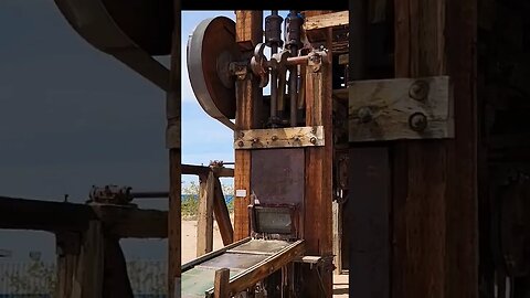 #Vintage gold mining equipment over 100 years old still working 🤯 #gold #shortvideo #short #shorts