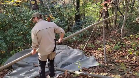 Jungle loft bed & shelter built with single canvas tarp solo overnight /15