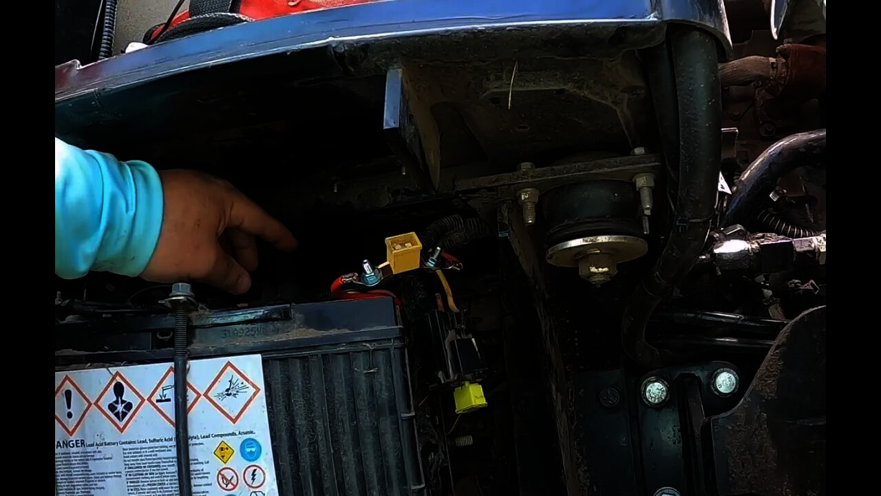 Mahindra mPower 85p Tractor Electrical Problem Fixed. AC is working again!