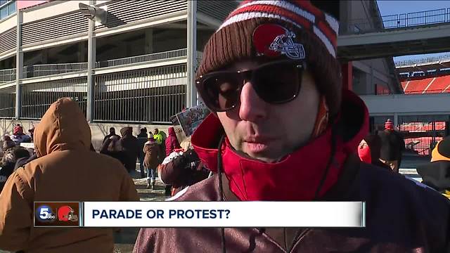 Perfect Season Parade: "We deserve better"